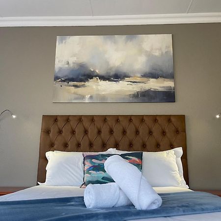 Walkersons Trout And Nature Haven Dullstroom Buitenkant foto