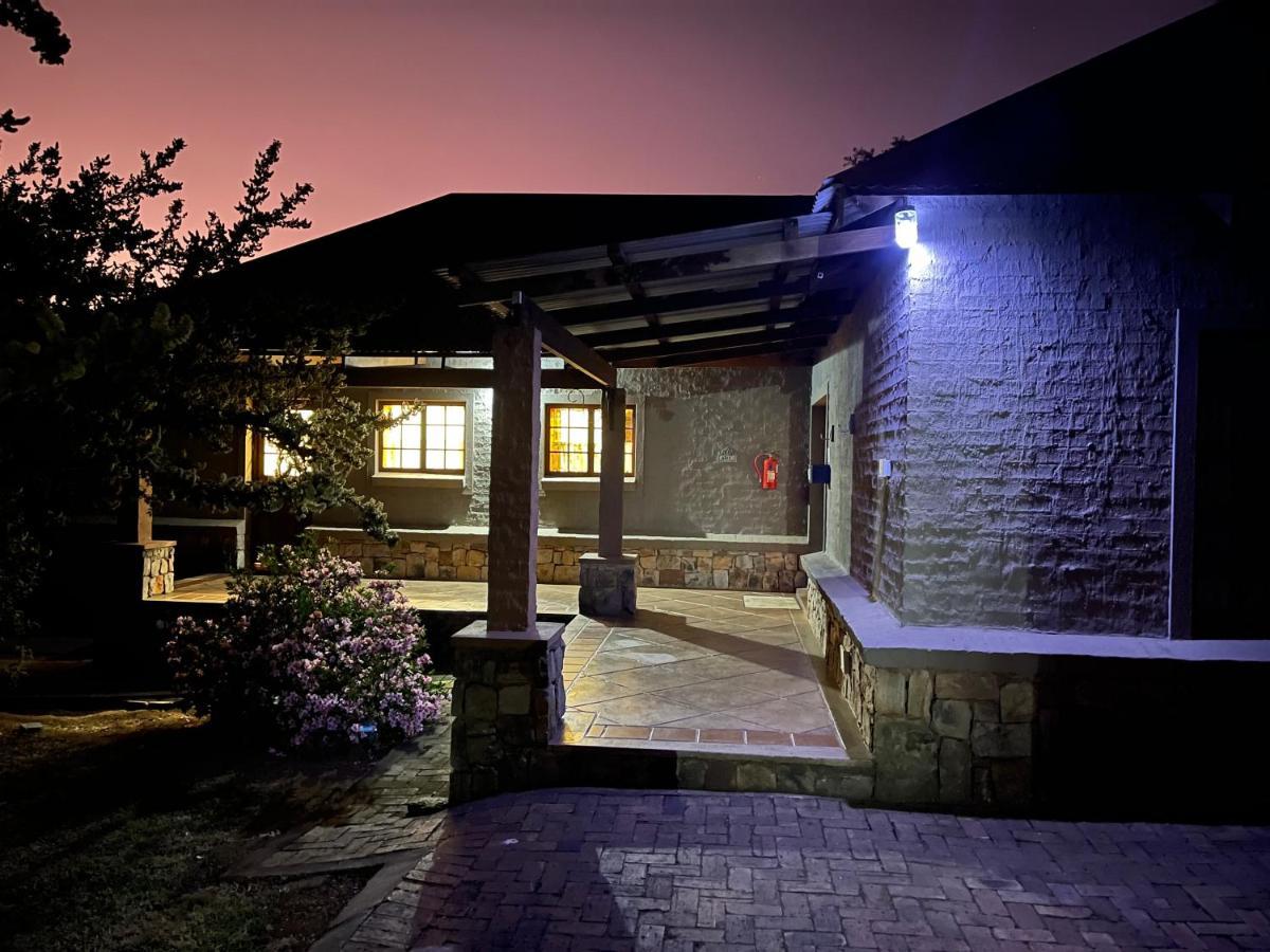 Walkersons Trout And Nature Haven Dullstroom Buitenkant foto